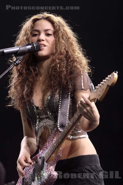 SHAKIRA - 2007-02-16 - PARIS - Bercy - 